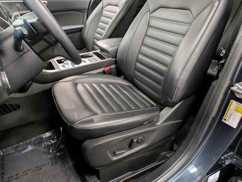 Used 2024 Ford Edge SEL w/ Convenience Package image 10