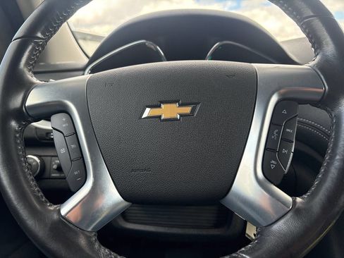 Used 2016 Chevrolet Traverse LT AWD/4WD image 9