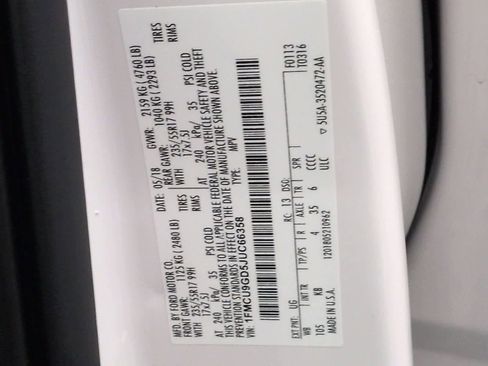 Used 2018 Ford Escape SE image 36