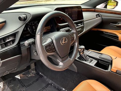 Used 2022 Lexus ES 350 w/ Premium Package FWD image 18