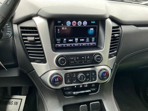 Used 2018 GMC Yukon SLE w/ SLE Value Package AWD/4WD image 13