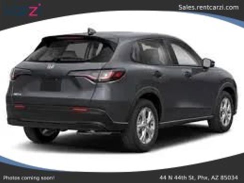 Used 2025 Honda HR-V LX image 2