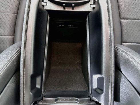 Used 2021 Mercedes-Benz GLC 300 image 34