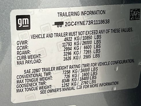 Used 2024 Chevrolet Silverado 2500 LT image 66