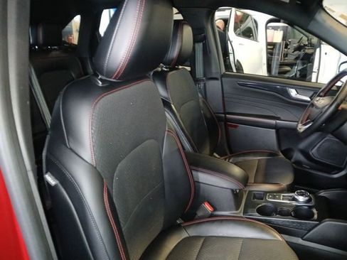 Certified 2023 Ford Escape ST-Line w/ Tech Pack #1 image 59