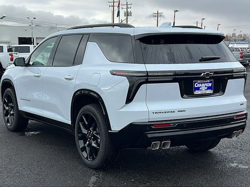 New 2026 Chevrolet Traverse RS w/ LPO, Floor Liner Package image 7