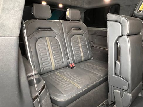 Used 2022 Rivian R1S Launch Edition image 23