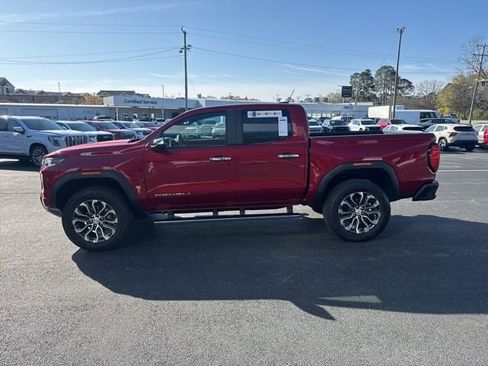 New 2026 GMC Canyon Denali image 18