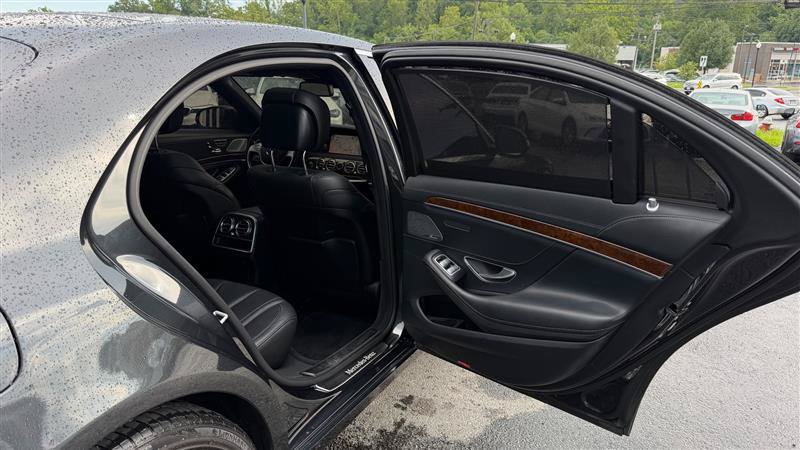 Used 2015 Mercedes-Benz S 550 4MATIC Sedan image 40