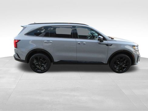 Used 2023 Kia Sorento SX AWD/4WD image 6