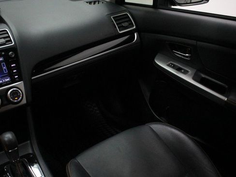 Used 2017 Subaru Crosstrek 2.0i Limited image 26