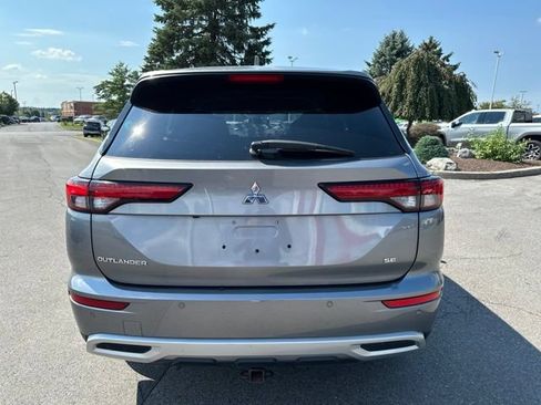 Used 2022 Mitsubishi Outlander SE AWD/4WD image 4