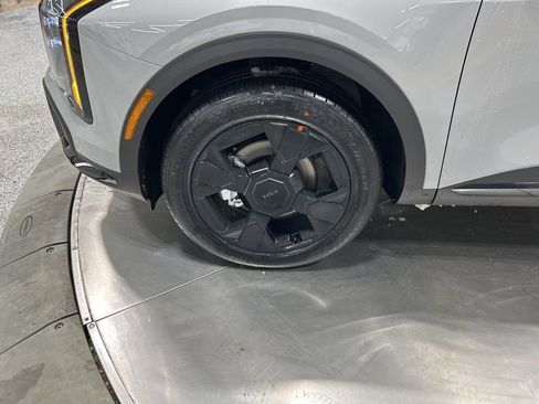 New 2026 Kia Sportage X-Line w/ X-Line Premium Package image 30