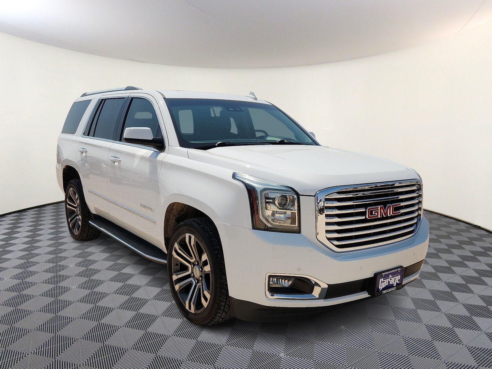 Used 2019 GMC Yukon Denali w/ Open Road Package RWD image 6