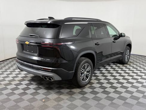 Used 2024 Chevrolet Traverse LT AWD/4WD image 7