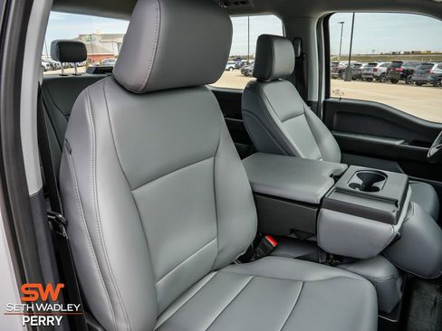 New 2026 Ford F350 XL AWD/4WD image 17