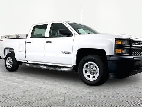 Used 2014 Chevrolet Silverado 1500 W/T w/ WT Fleet Convenience Package AWD/4WD image 2
