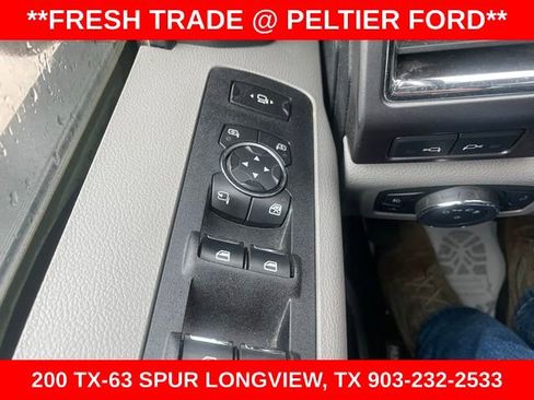 Used 2017 Ford F350 XLT w/ XLT Premium Package image 19