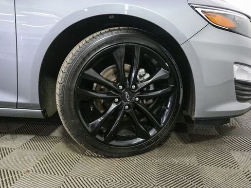 Used 2024 Chevrolet Malibu LT w/ Sport Edition FWD image 14