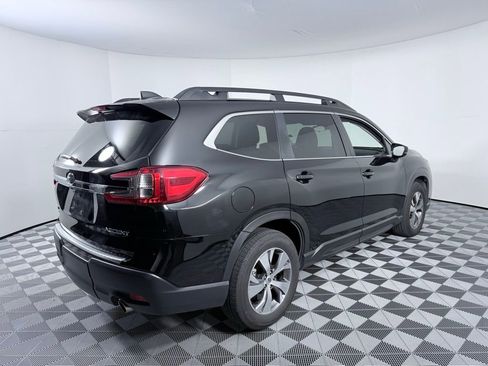 Used 2024 Subaru Ascent Premium image 6