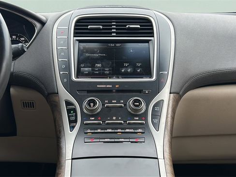 Used 2016 Lincoln MKX Select w/ Select Plus Package image 20