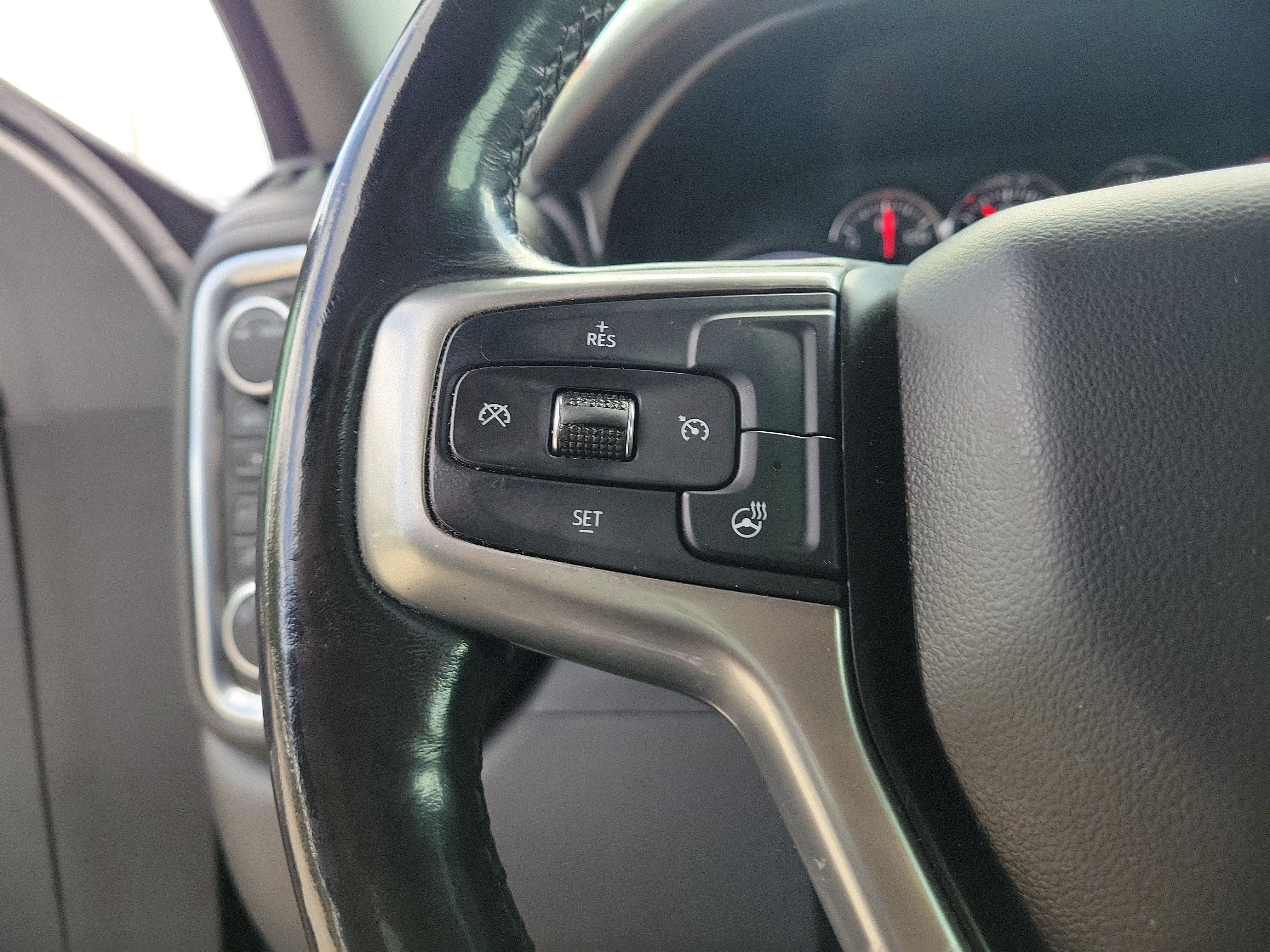 Used 2020 Chevrolet Silverado 1500 LT w/ All-Star Edition AWD/4WD image 23