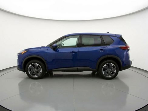 Used 2025 Nissan Rogue SV image 5