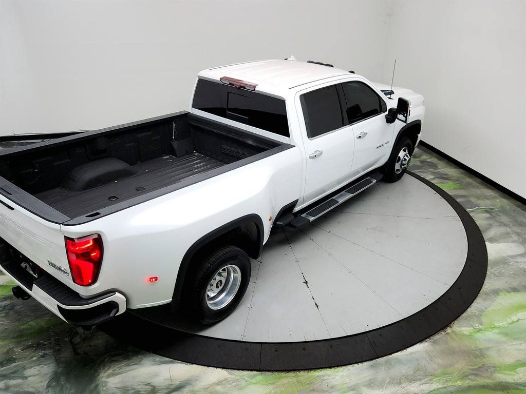 Used 2021 Chevrolet Silverado 3500 High Country AWD/4WD image 35