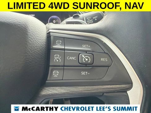 Used 2021 Jeep Grand Cherokee L Limited AWD/4WD image 21