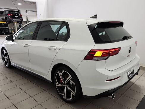 New 2025 Volkswagen GTI SE image 4