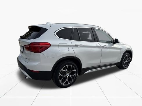 Used 2021 BMW X1 sDrive28i image 9