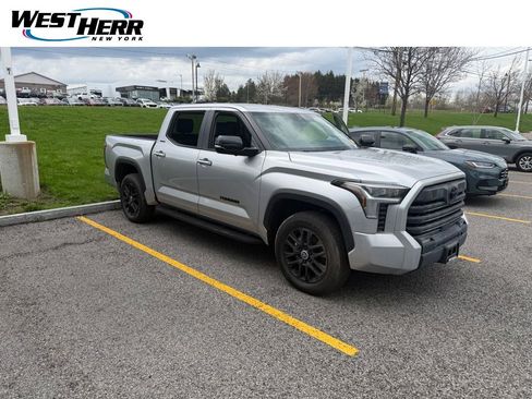 Used 2024 Toyota Tundra Limited AWD/4WD image 1