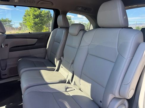 Used 2016 Honda Odyssey EX-L image 8