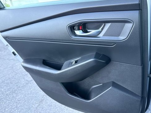 Used 2025 Honda Accord LX image 16