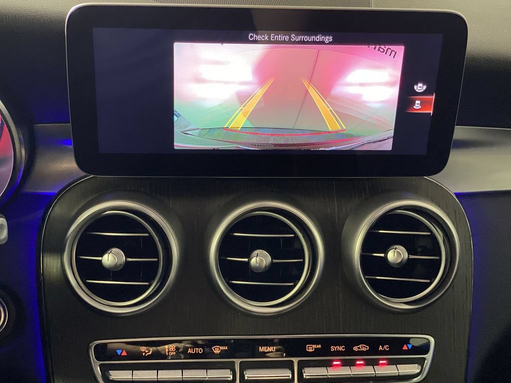 Used 2020 Mercedes-Benz GLC 300 image 19