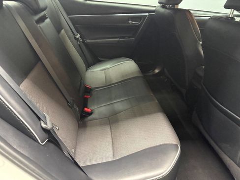 Used 2015 Toyota Corolla S Premium image 41