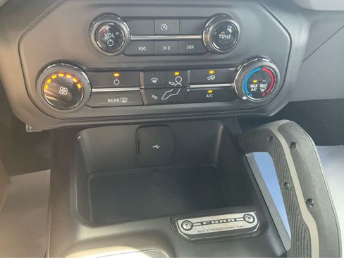 Used 2024 Ford Bronco Big Bend AWD/4WD image 10