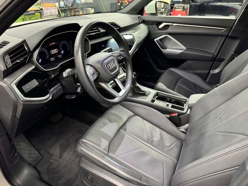 Used 2022 Audi Q3 2.0T Premium w/ Convenience Package image 13