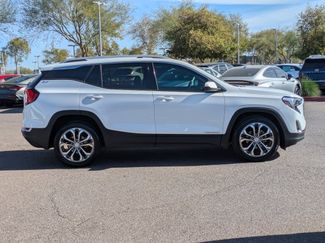 Used 2021 GMC Terrain SLT video 2