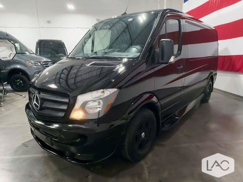 Used 2018 Mercedes-Benz Sprinter 2500 image 7