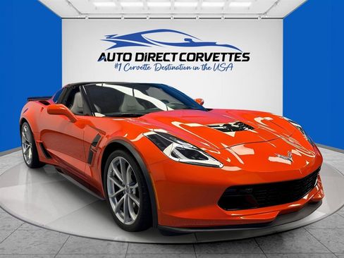 Used 2019 Chevrolet Corvette Grand Sport RWD image 3