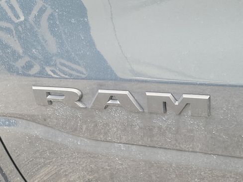 Used 2025 RAM 1500 Big Horn AWD/4WD image 8
