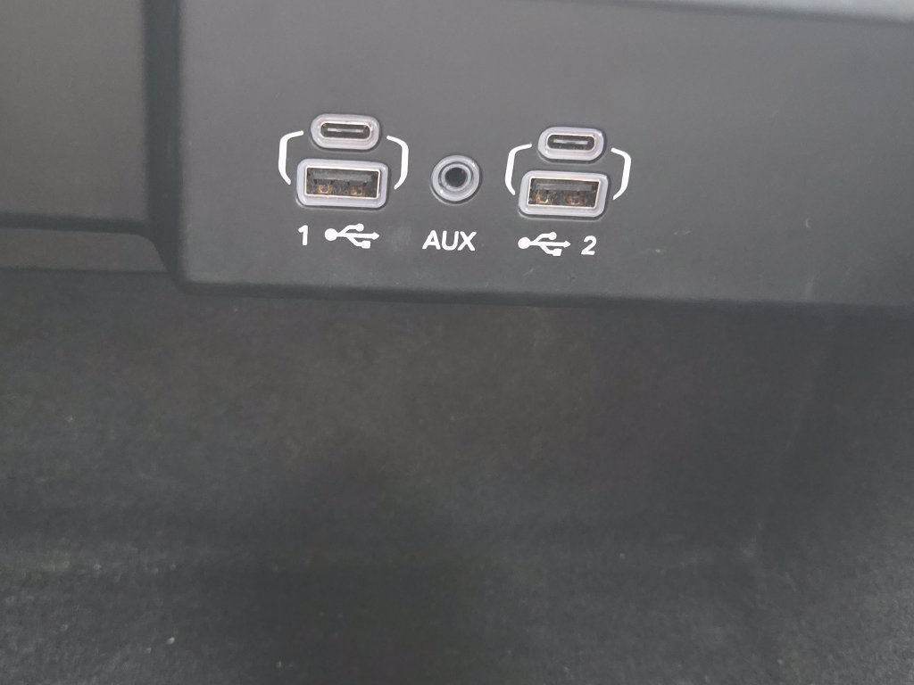 Used 2024 Jeep Wagoneer L 4WD image 13