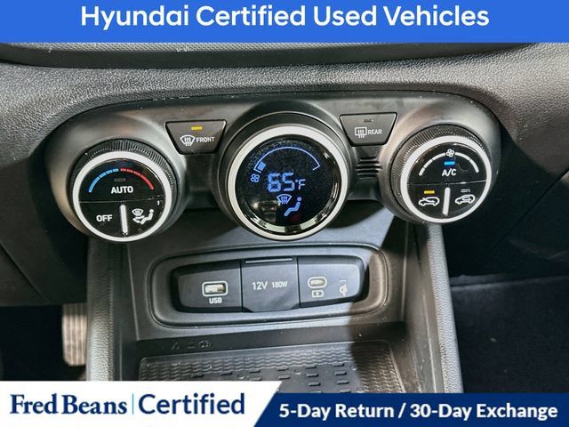 Used 2023 Hyundai Venue Limited FWD image 24