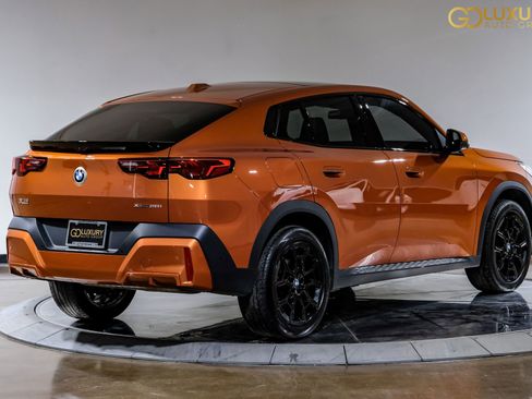 Used 2025 BMW X2 xDrive28i image 10