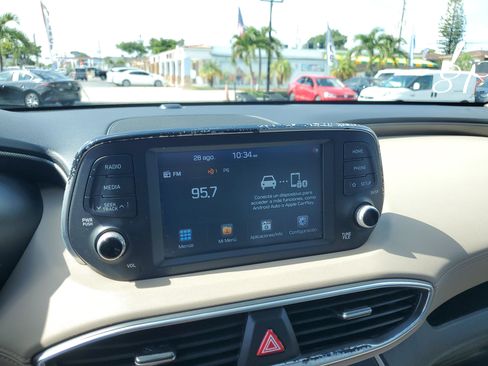 Used 2020 Hyundai Santa Fe SEL w/ Cargo Package image 20