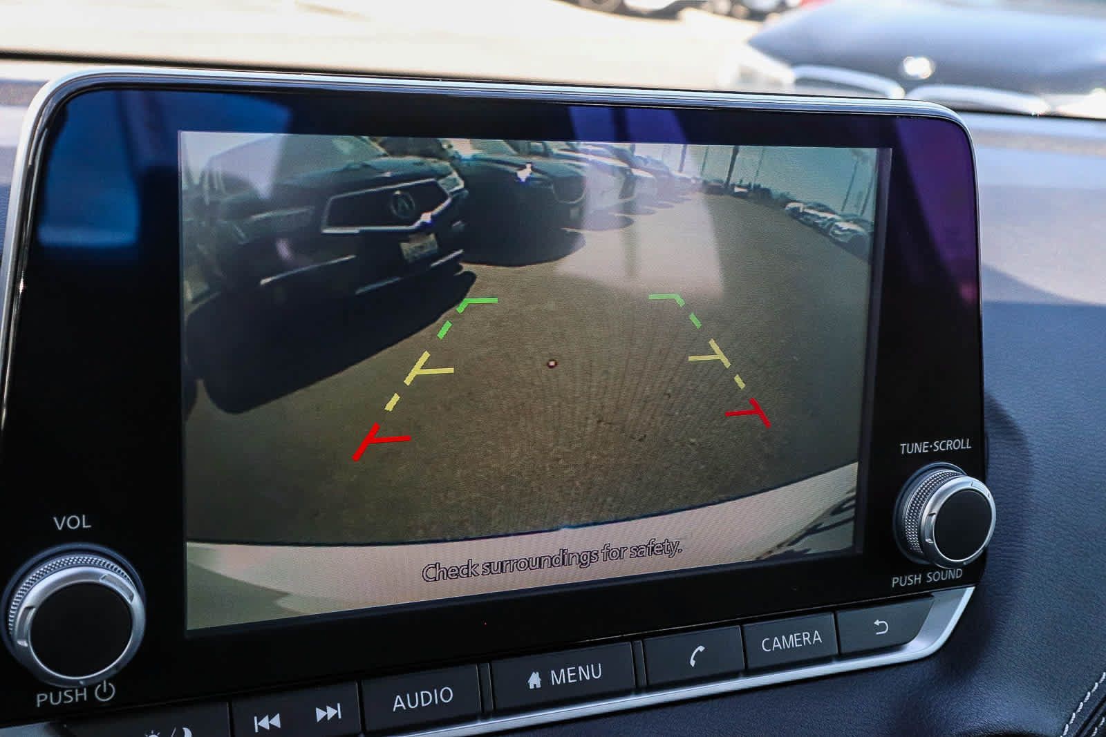 Used 2023 Nissan Sentra SV FWD image 32