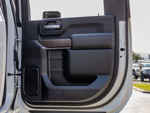 Used 2020 GMC Sierra 2500 Denali w/ Denali Ultimate Package image 38