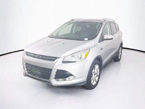 Used 2015 Ford Escape Titanium FWD image 3