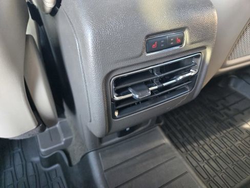 Used 2022 Lincoln Corsair AWD w/ Equipment Group 101A image 30